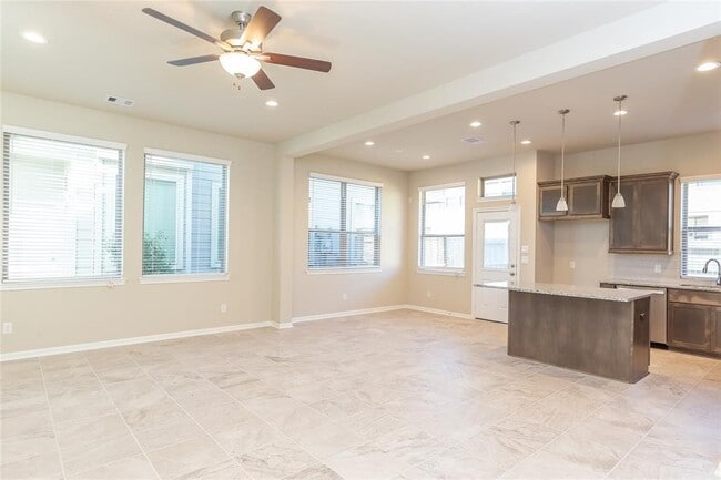 Photo - 5546 Sallow Bay Ln
