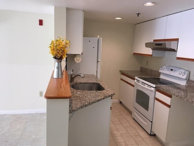 Photo - 55 Congress Street Unit 504