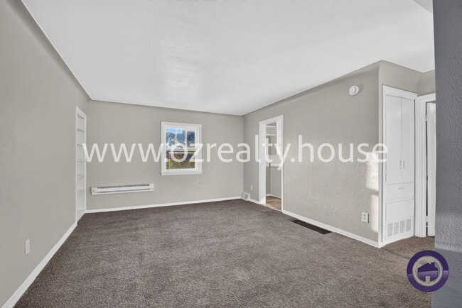 Photo - 1263 Crestwood Rd