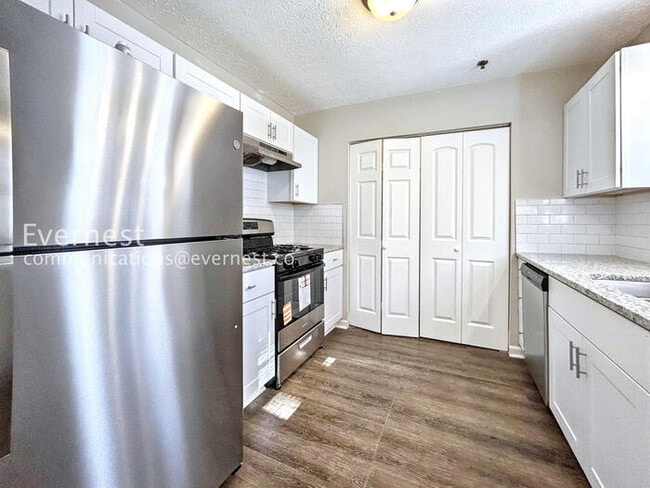 Photo - 295 E Burns Ct SW Unit a