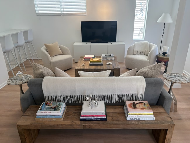 56 Vernon St Unit 2