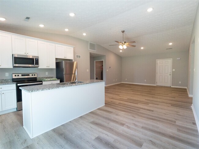 675 Denver Cir