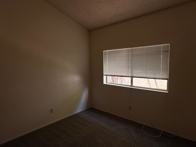 Photo - 3708 N Country Club Rd Unit 3708B