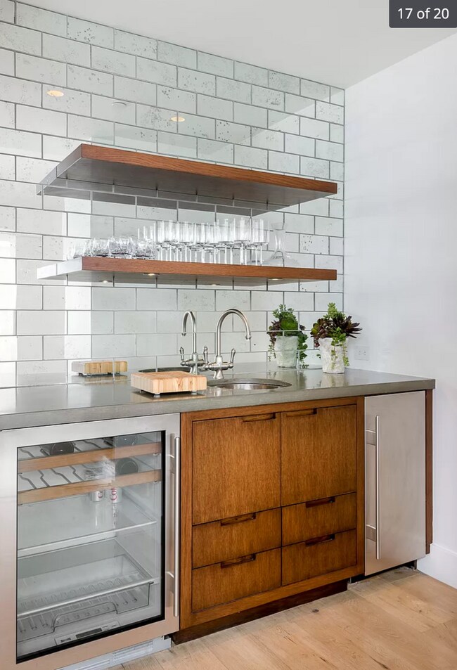 Photo - 1216 State St