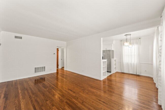Photo - 1745 N Mariposa Ave Unit 3