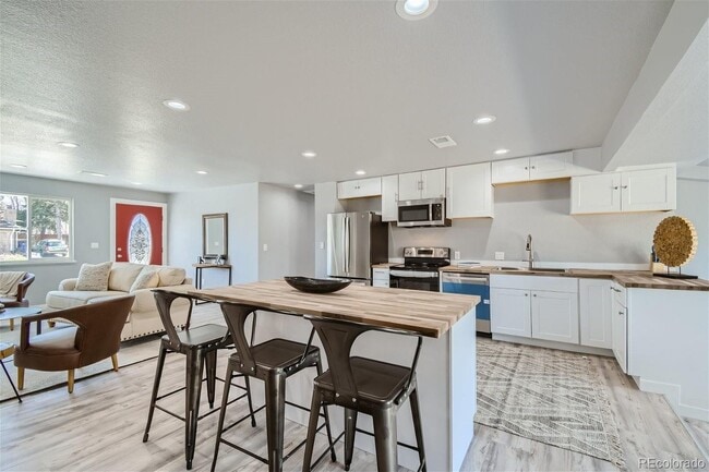 Photo - 1881 E 84th Ave Unidad 1881 E 84th Ave