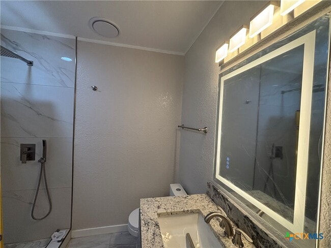 Photo - 2502 E Poplar Ave