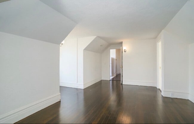 Photo - 1525 Broadway