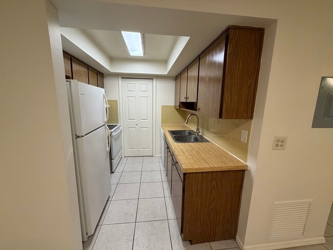 Photo - 516 Polaris Loop Unit 104