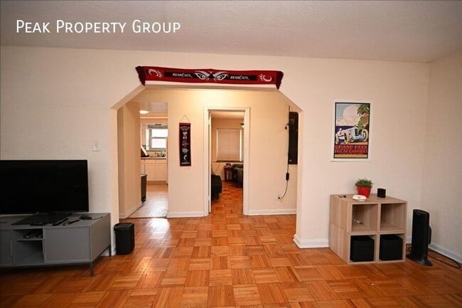 Photo - 2802 Digby Ave Unit 3