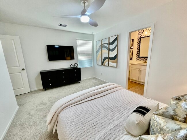 Photo - 21431 Carosella Dr