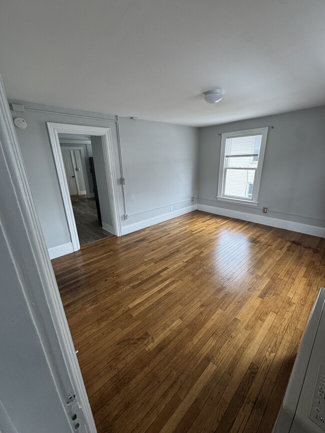 Photo - 177 Saint John St Unit 177 St John Street Apt 2