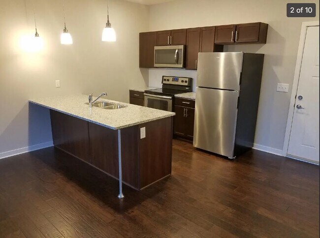 Photo - 1122 Litton Ave