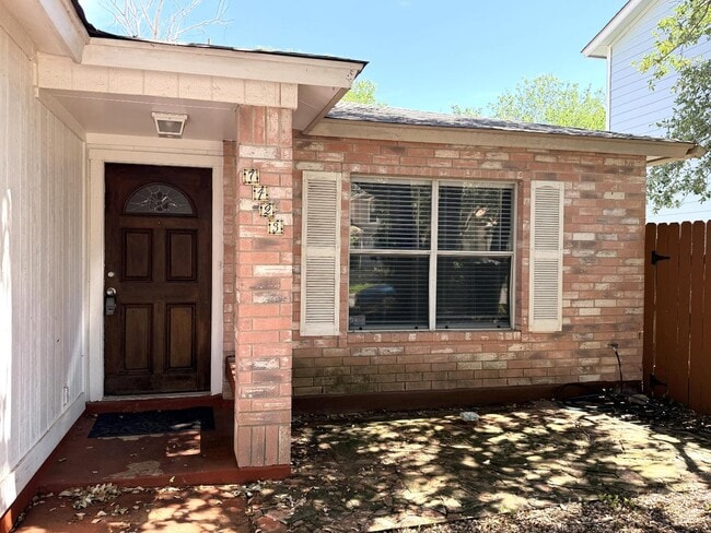 Photo - 7423 Corian Park Dr