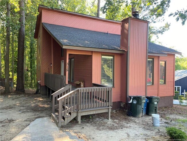 Building Photo - 315 Narwhal Ct