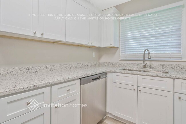 2280 Pemberton Rd SW