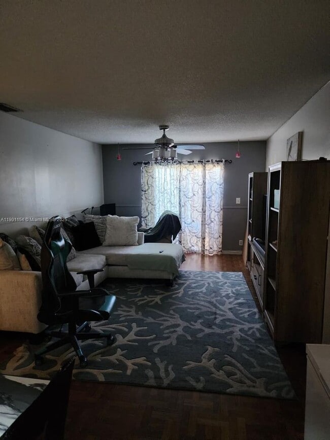 Photo - 2221 Sherman Cir