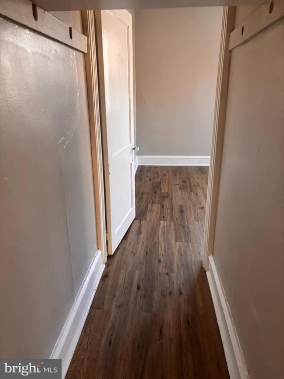 Building Photo - 125 E Bettlewood Ave Unit 11