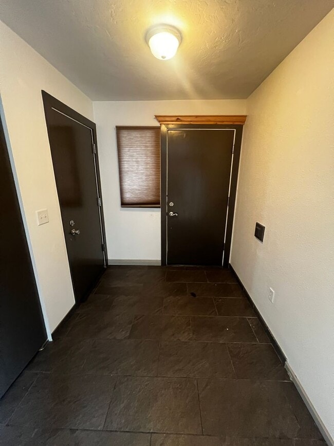 Photo - 536-538 S 10th Ave Unit 536 S 10th