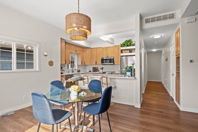 Photo - 5 Bed, 3 Bath Home in York Neighborhood- Fully Fenced Yard