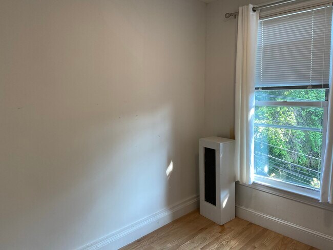 Photo - 38 Newton St Townhome