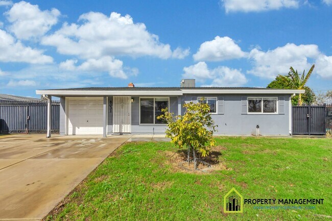 Photo - Charming 3 Bedroom, 1 Bath Home with Large...