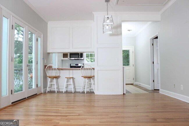 Photo - 1124 Center St NW Unit REAR APARTMENT