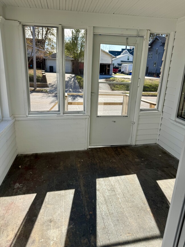 Photo - 1215 18th Ave