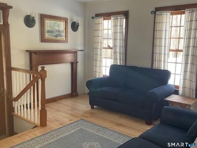 Photo - 415 Kent Hollow Rd