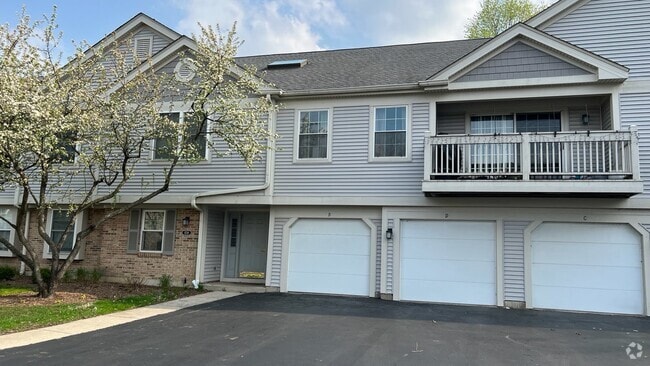 Building Photo - 1238 Ballantrae Pl Unit C Rental