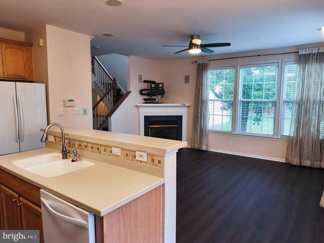Photo - 21100 Joseph Terrace