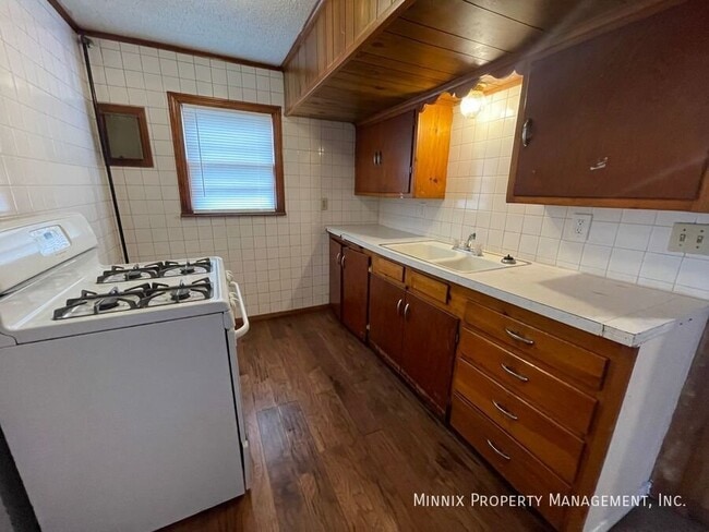 310 SW 42nd Ave Unit C