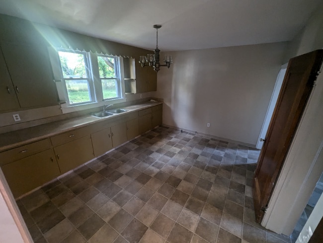 Photo - 410 W 23rd St