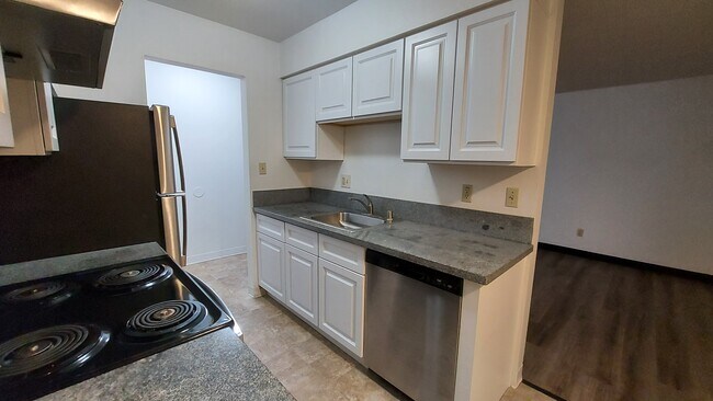 Photo - Arden Oaks Apartment