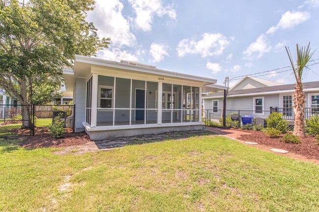 CAROLINA BEACH - Only 4 blocks to the beach! - CAROLINA BEACH - Only 4 blocks to the beach! House