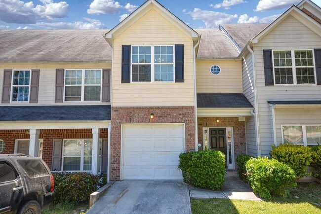 Photo - 284 Brookview Dr Townhome