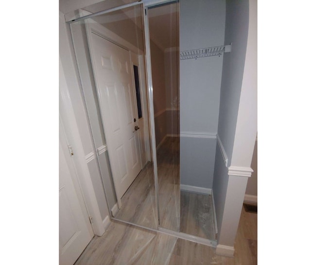 Photo - 452 Main St Unit E Available $800 E