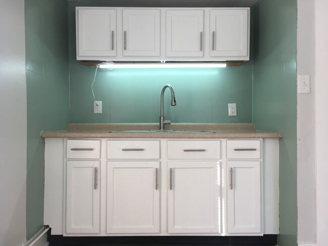 Building Photo - 219 W Oakland Ave Unit 219.5