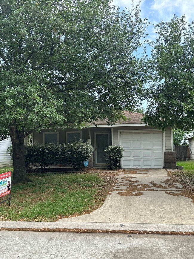 Photo - 15823 Regal Trace Ln