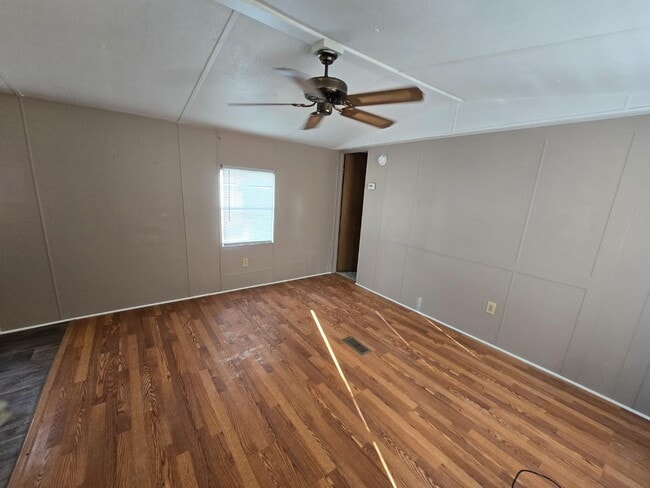 Photo - 826 Rembrandt Dr