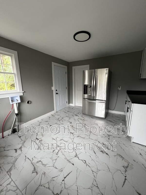 Photo - 2512 Campbell St