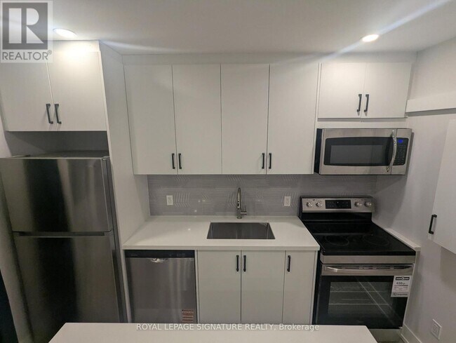 Photo - 28 Leduc Dr Unité 2