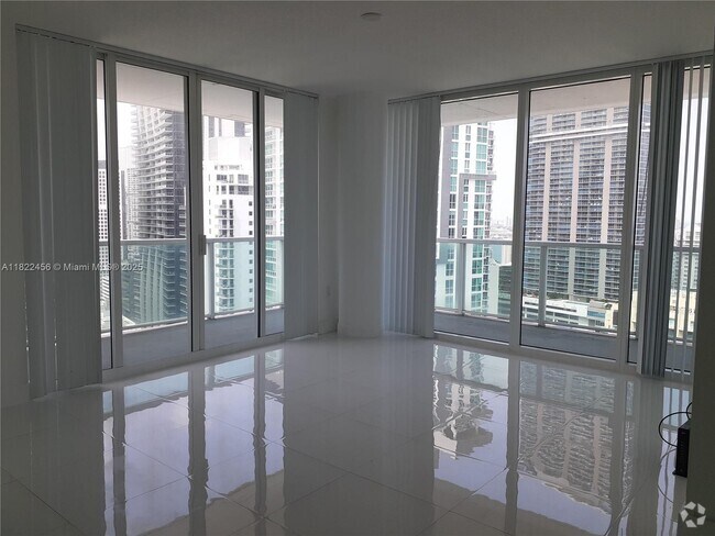 Building Photo - 1250 S Miami Ave Unit 3306 Rental