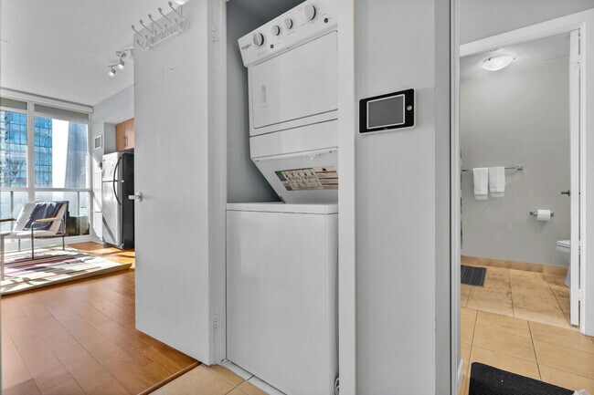 Photo - 25 York St Unit SI ID1313357P