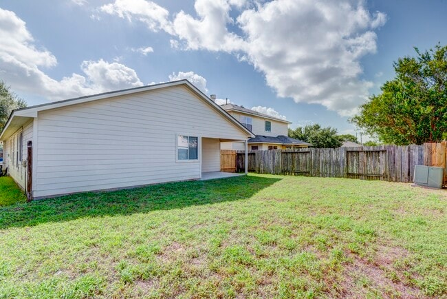 Photo - 21507 Siros Isle Dr