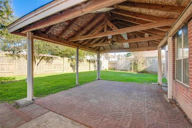 Photo - 1742 Country Club Cove Dr