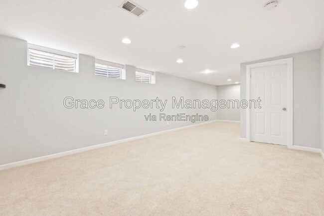 Photo - 3575 E Vassar Ave