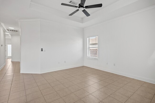 333 Bella Blvd