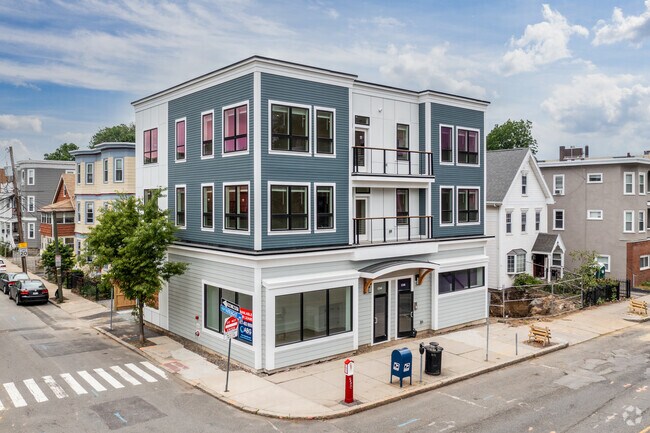 Building Photo - 1246 Broadway Unit 3 Rental