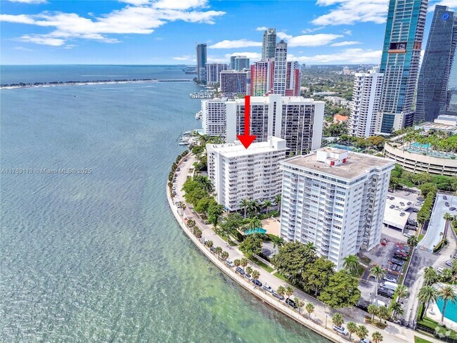 Building Photo - 1430 Brickell Bay Dr Unit 1105 Rental